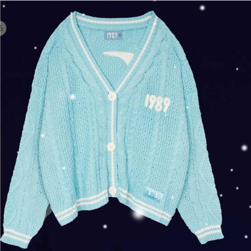 Limited Edition Sold Out Taylor Swift 1989 Cardigan New Unopened NWT